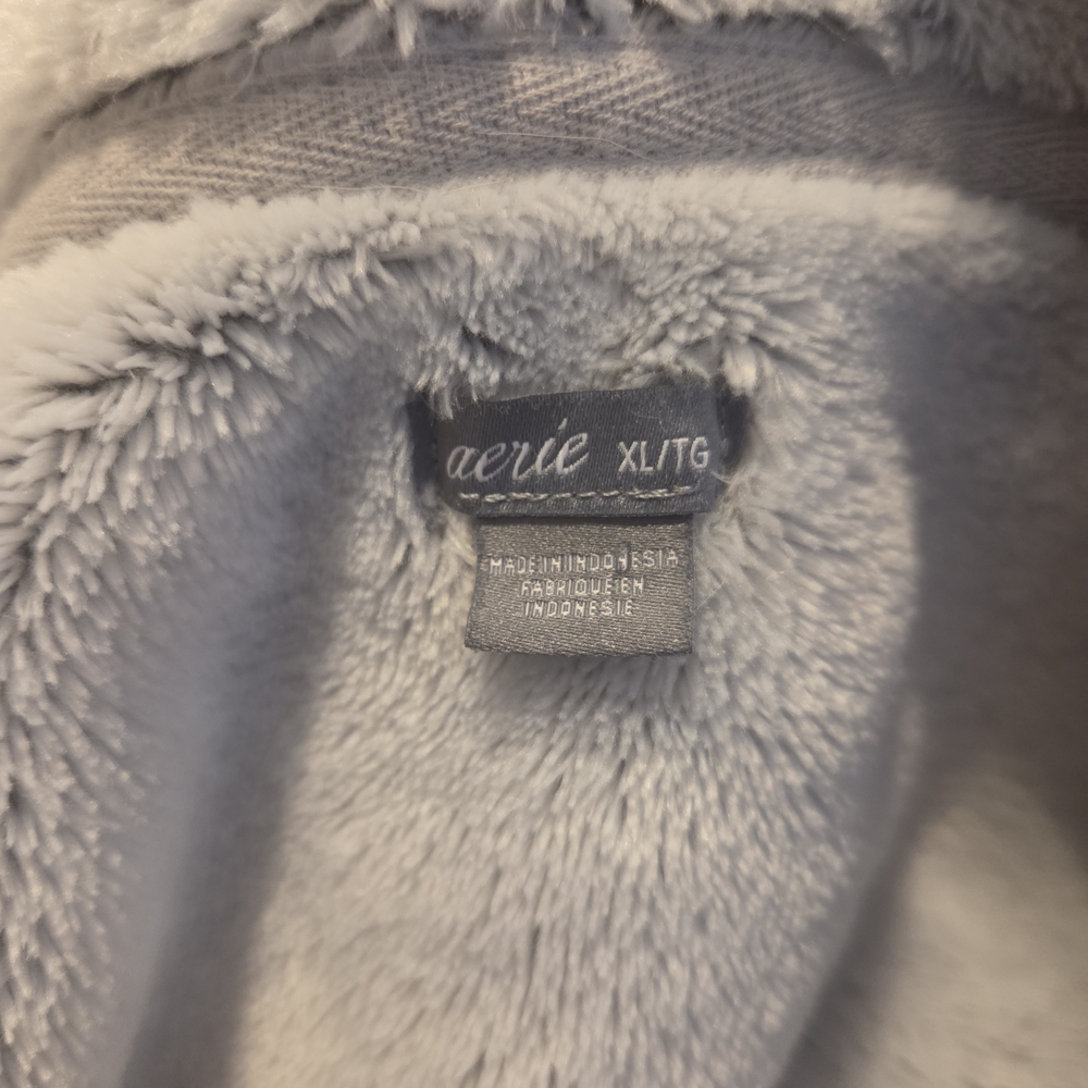 aerie Light Gray Sherpa Zip Hoodie - Picture 2 of 2